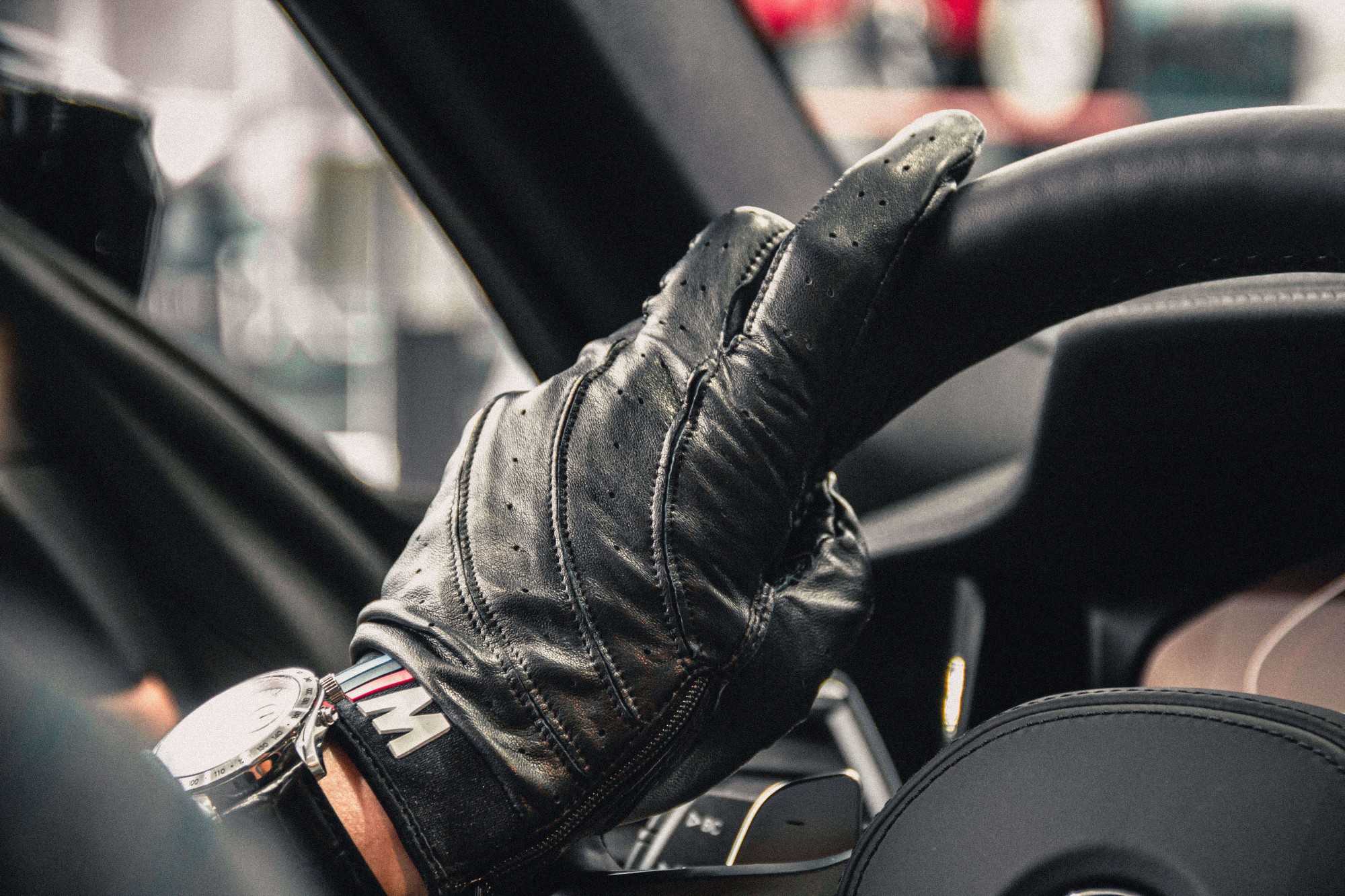 Bmw driving gloves deals